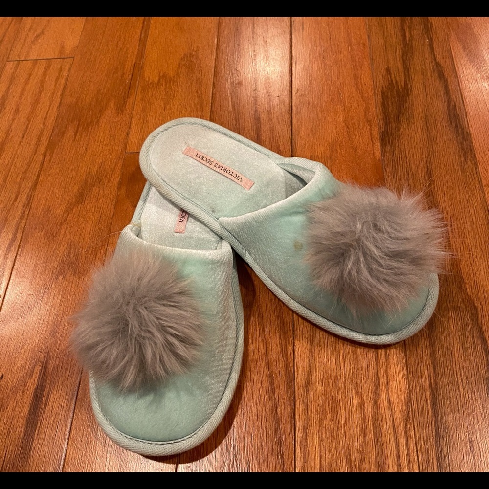 VS Slippers